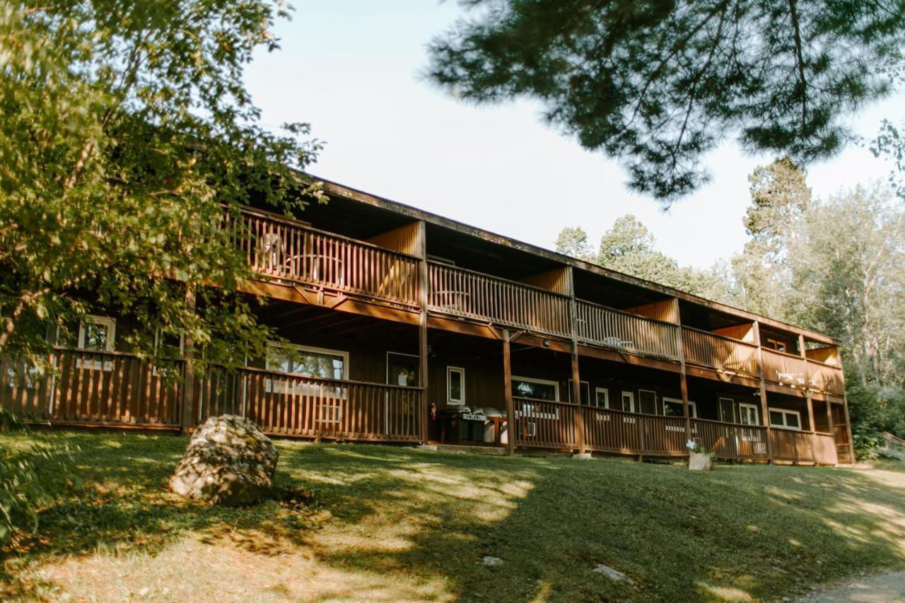 Silver Rapids Lodge & Campground Ely Exterior foto